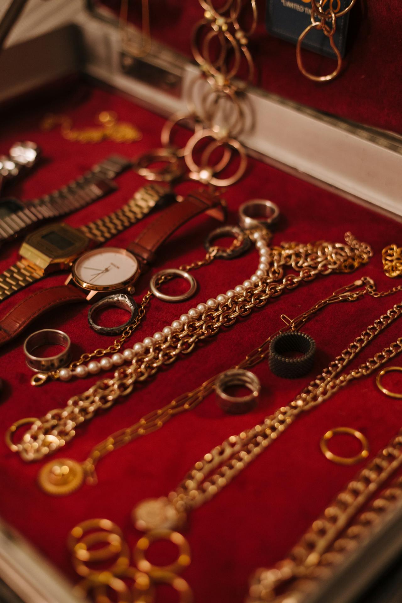 Secondhand Women's Jewellery