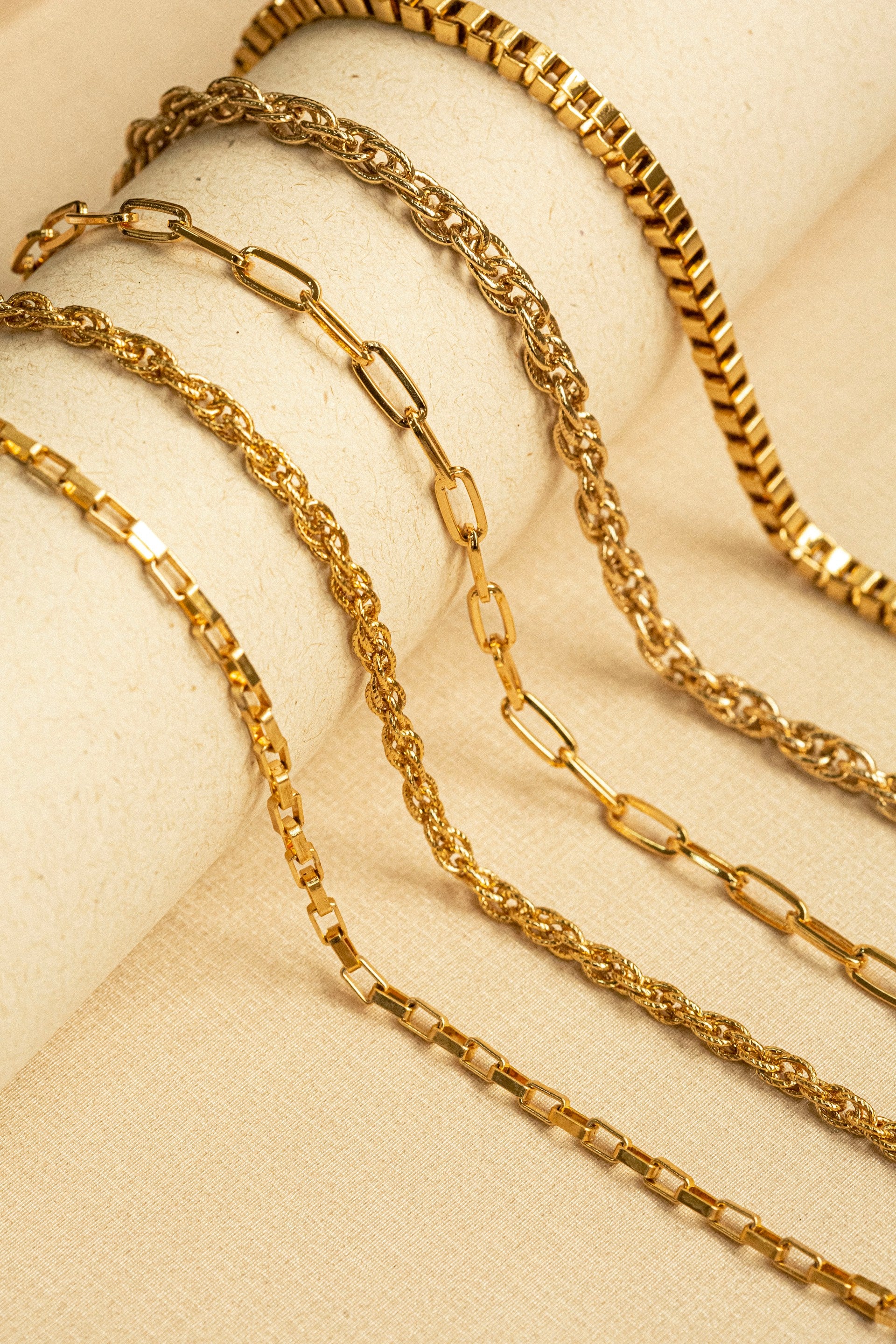 Men's Gold Bracelets & Bangles