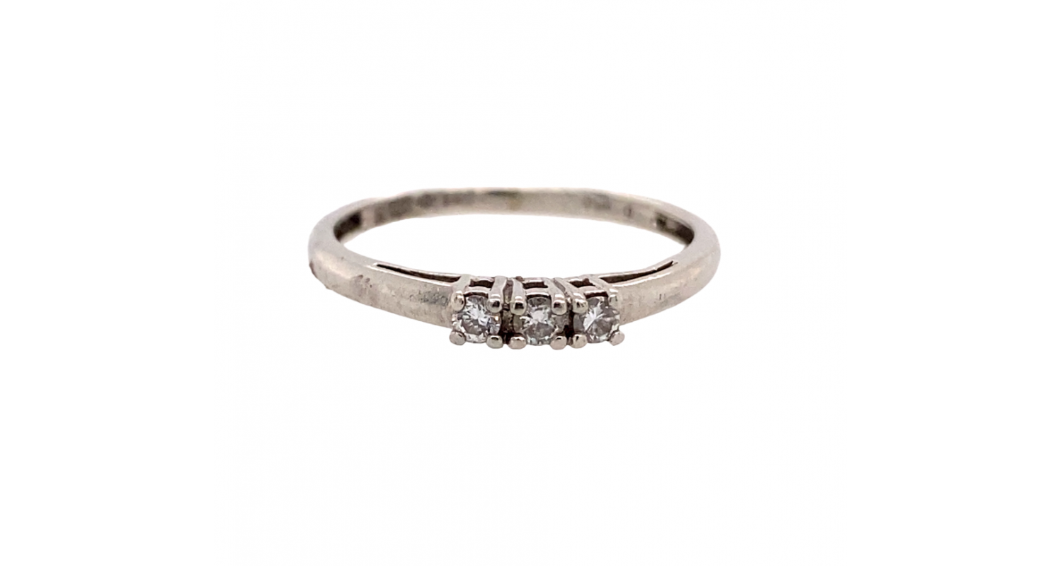 Platinum Diamond Trilogy Ring