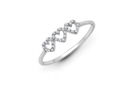 18ct White Gold Diamond Heart Ring