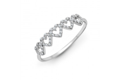 18ct White Gold Diamond Heart Ring