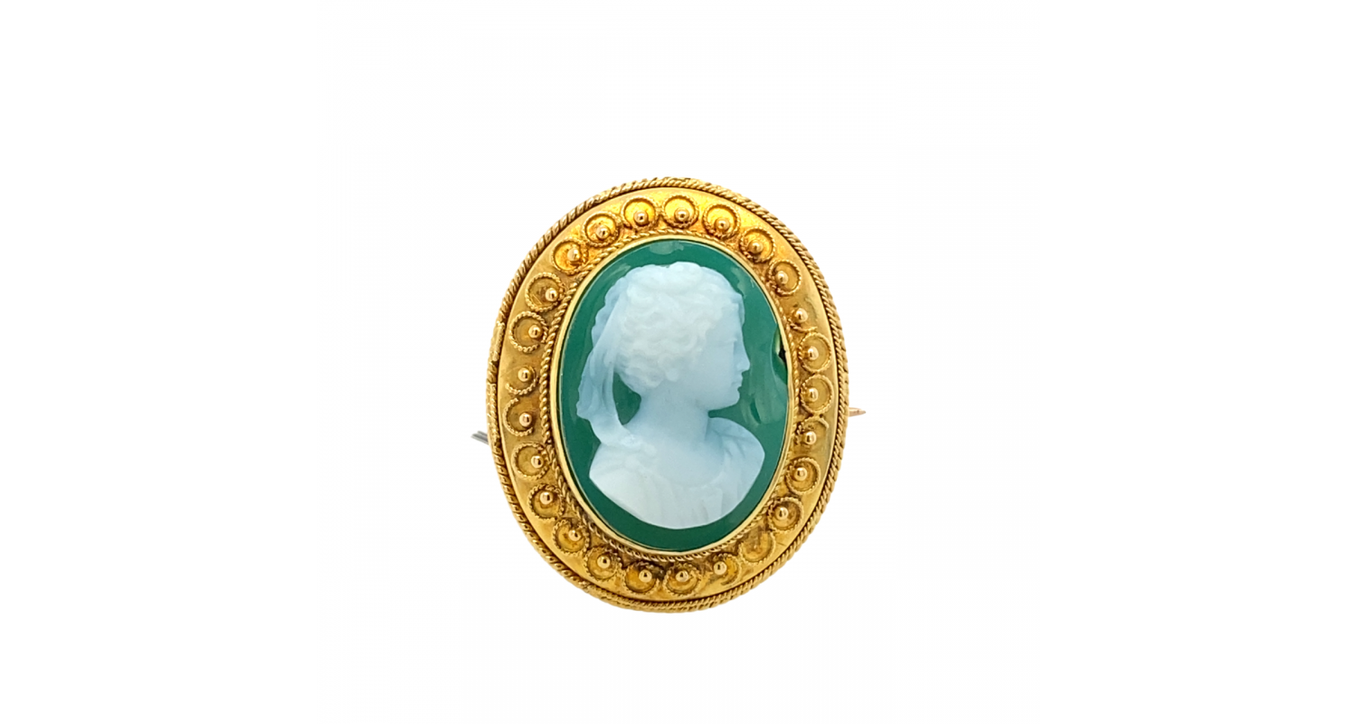 18ct Yellow Gold 1930 Green Cameo Brooch