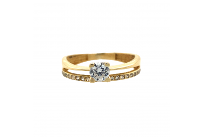 9ct Yellow Gold CZ Dress Ring