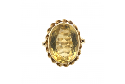 9ct Yellow Gold 1976 Yellow Quartz Ring