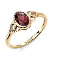 9ct Yellow Gold Garnet Ring