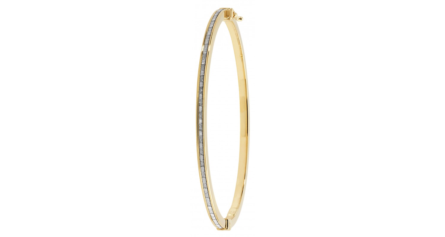 9ct Yellow Gold Stardust Effect Bangle