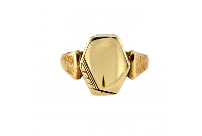 9ct Yellow Gold 1972 Signet Ring