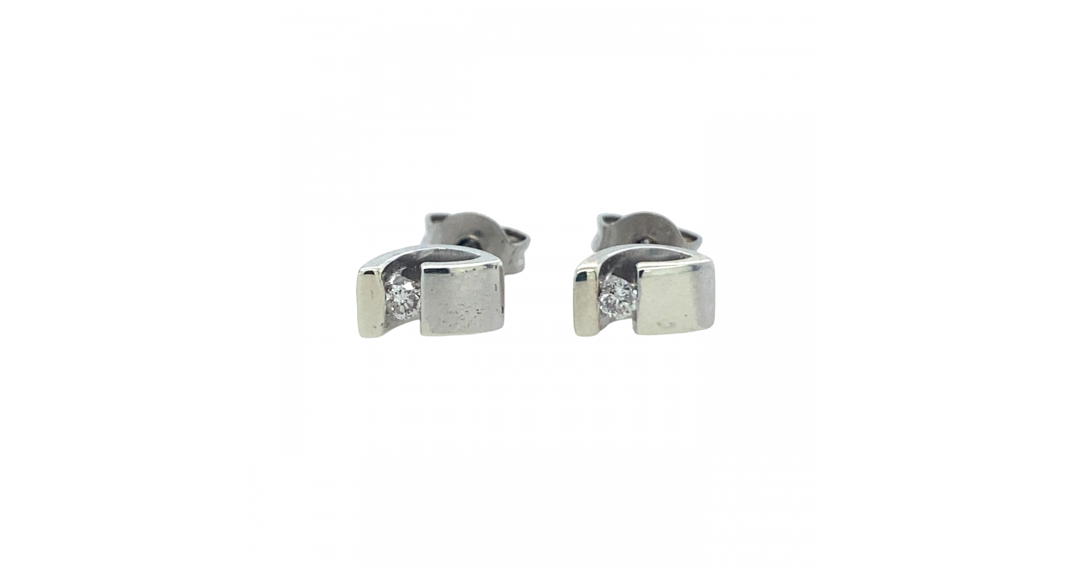 9ct White Gold Diamond Studs