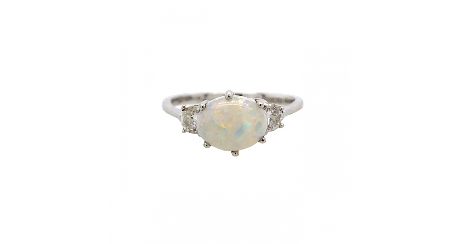 18ct White Gold Opal & Diamond Ring