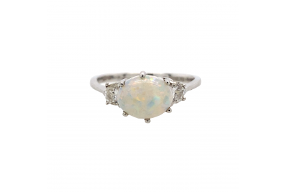 18ct White Gold Opal & Diamond Ring