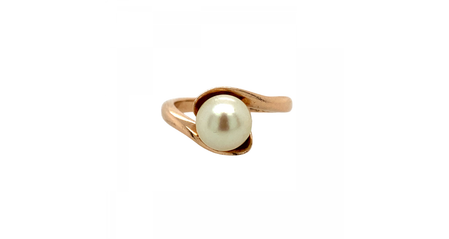 9ct Rose Gold Freshwater Pearl Ring