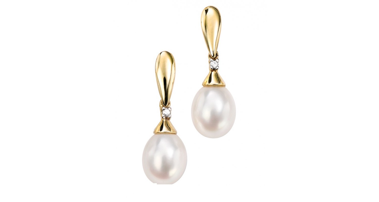 9ct Yellow Gold Freshwater Pearl & Diamond Earrings