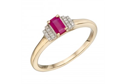 9ct Yellow Gold Ruby & Diamond Baguette Ring
