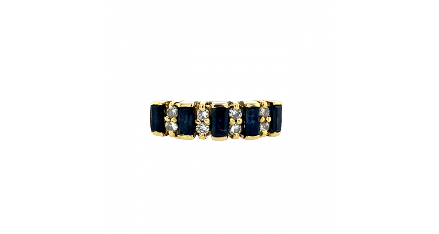 18ct Yellow Gold Sapphire & Diamond Ring