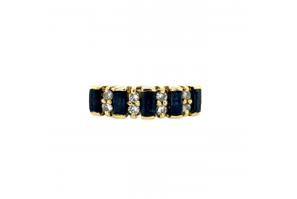 18ct Yellow Gold Sapphire & Diamond Ring