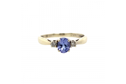 9ct White Gold Tanzanite & Diamond Ring